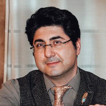 Albert Mamriev, Piano 